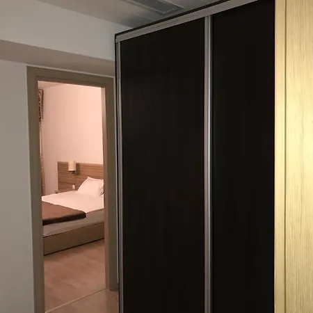 Apartment Roomania Vitan *